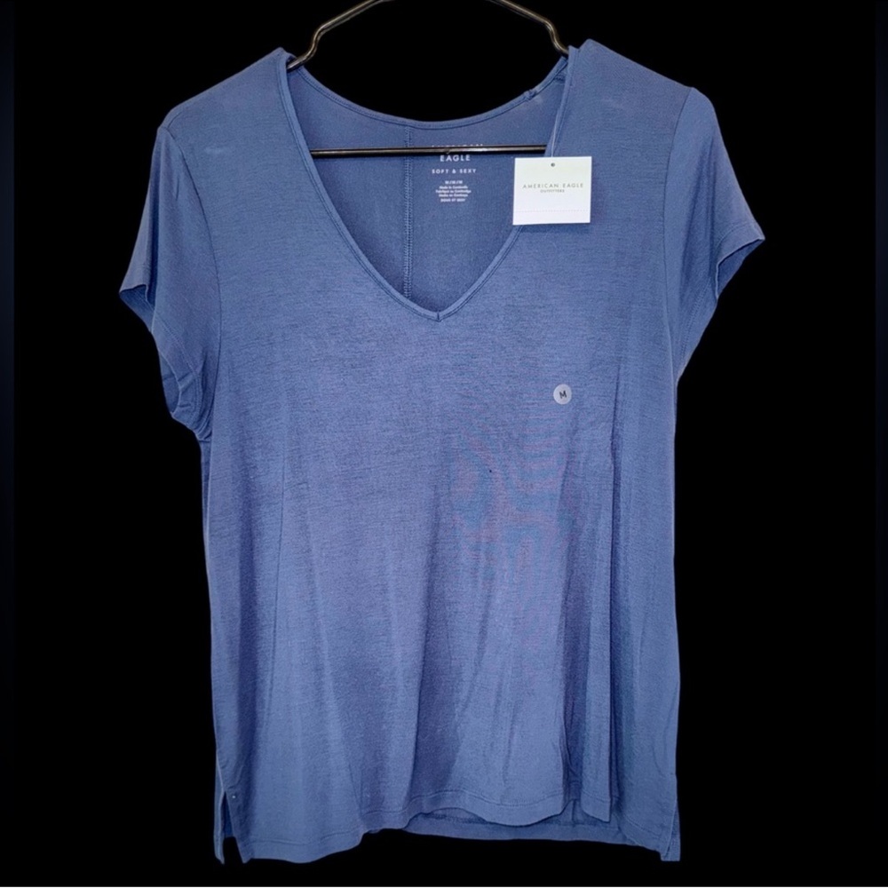 AE Soft & Sexy V-Neck T-Shirt - Picture 4 of 6
